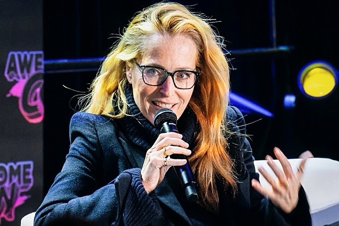 Gillian Anderson @ Awesome Con (Washington, DC)